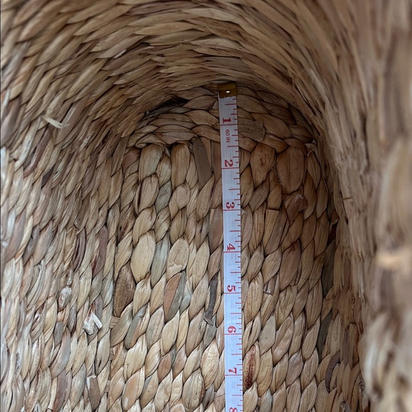 Bohemian Style Natural Woven Tote Bag with Wooden Handles - Picture 9 of 14